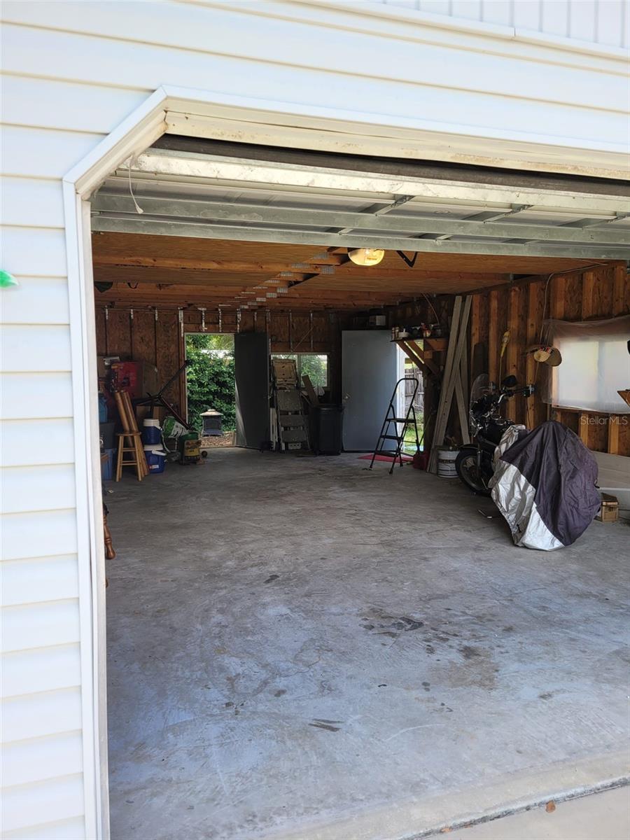 LAKE WEIR HEIGHTS - Residential