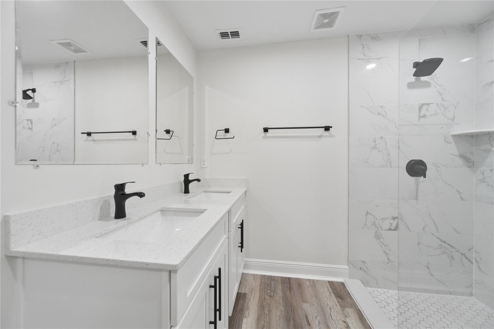 DAYTONA PARK ESTATES SEC E - Residential