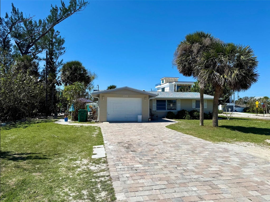 Photo of 1170 Little Court, Englewood, FL 34223 (MLS # N6145380)