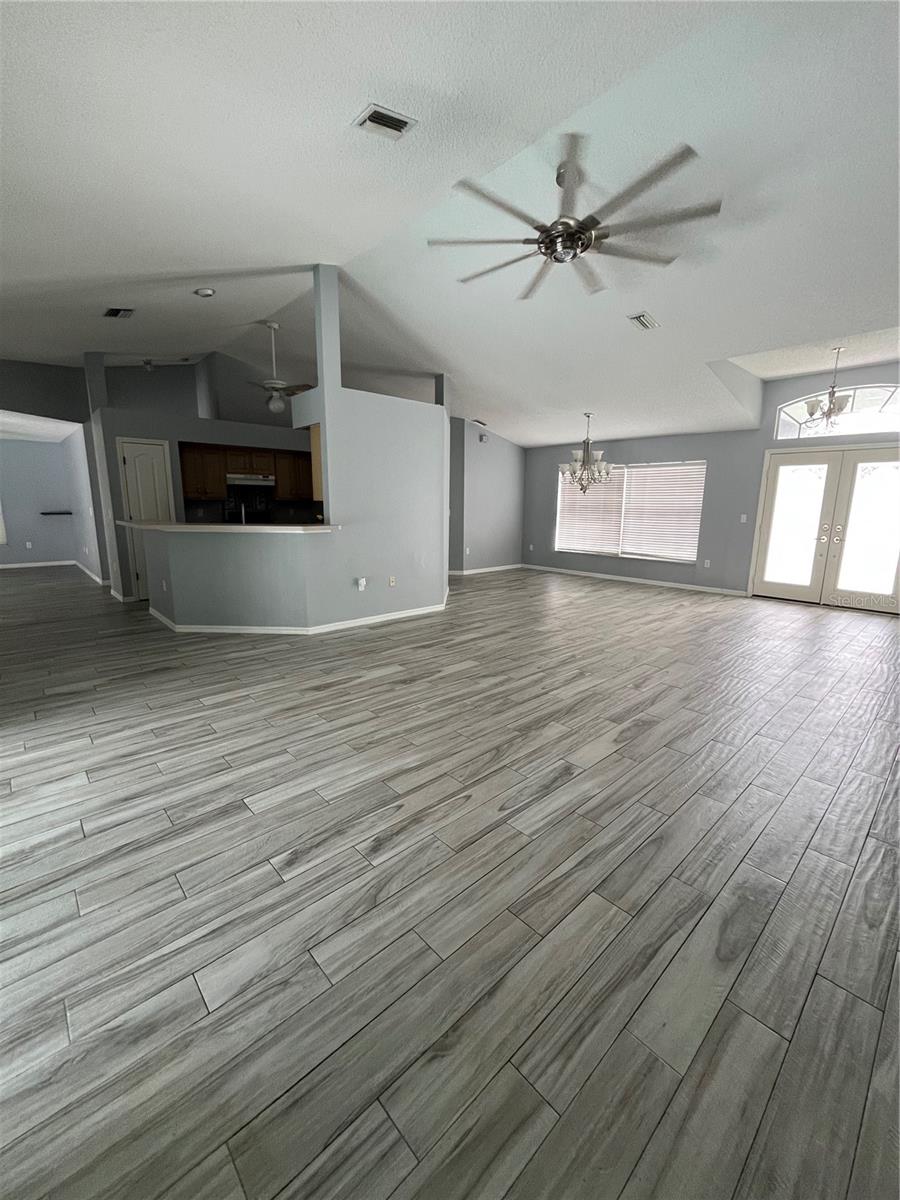 2463 STEPHANIE DRIVE