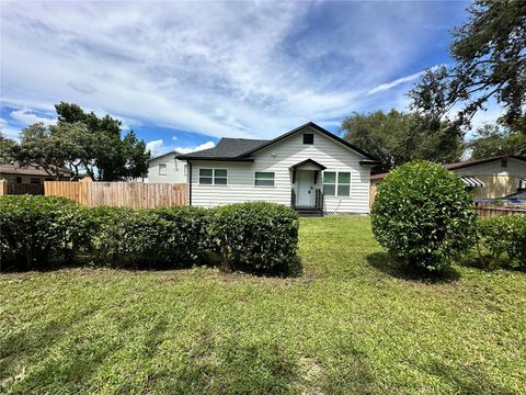 1006 15TH AVENUE NW LARGO FL 33770