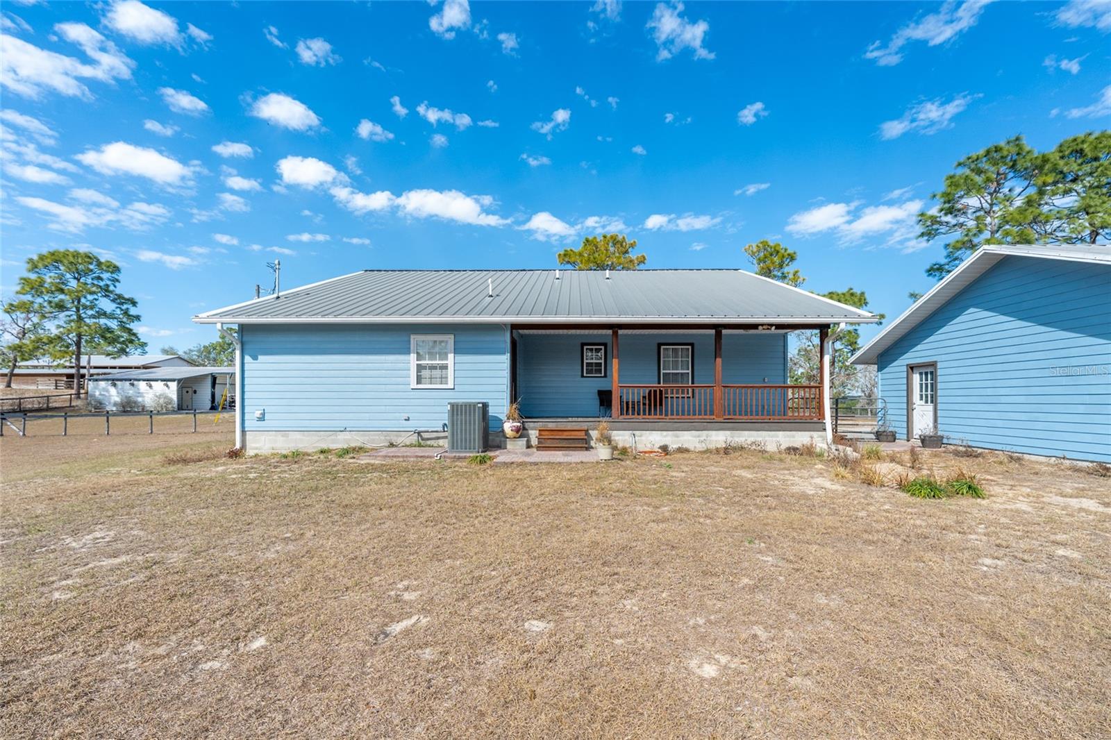 TRIPLE CROWN FARMS - Residential