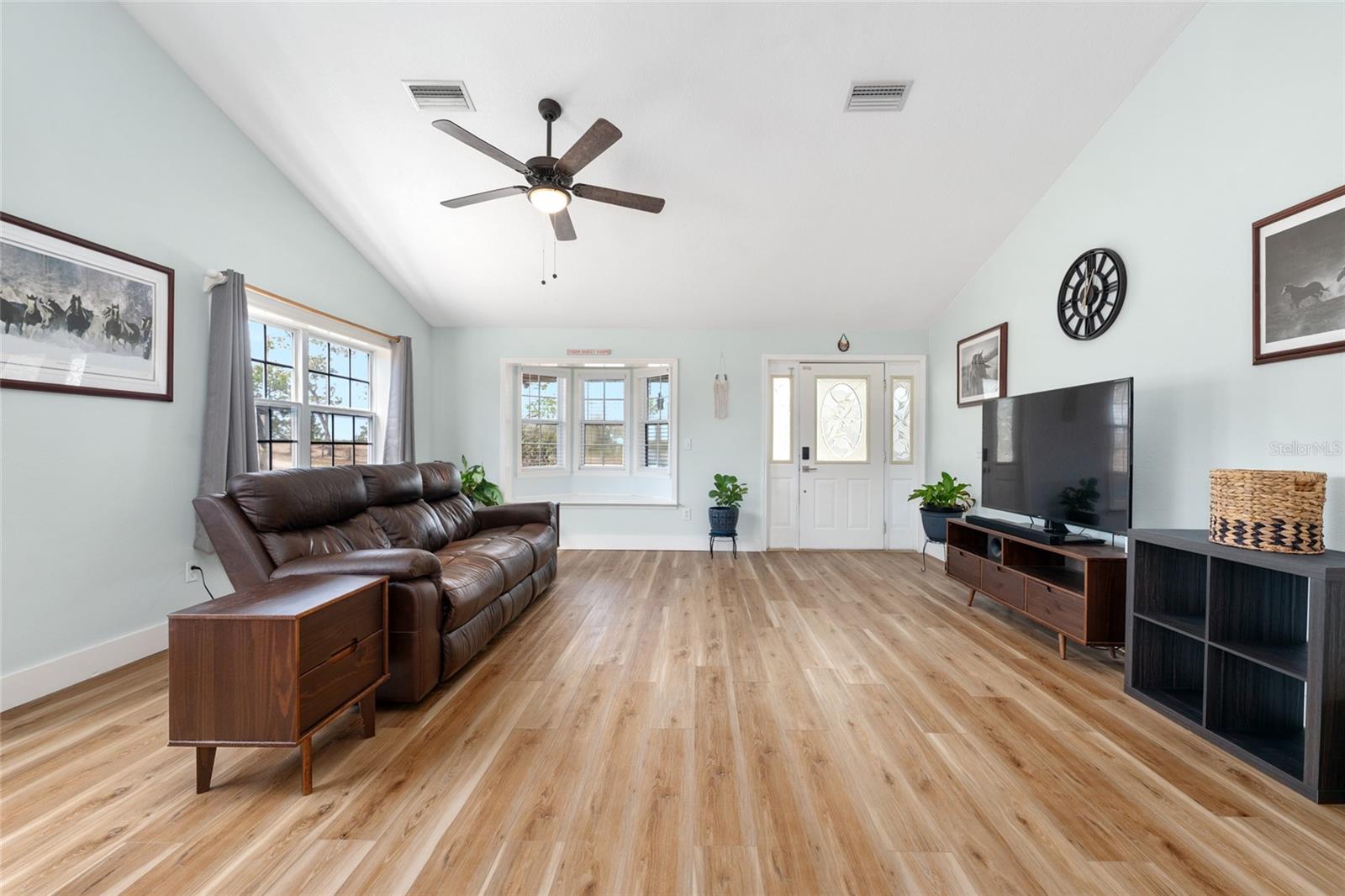 TRIPLE CROWN FARMS - Residential