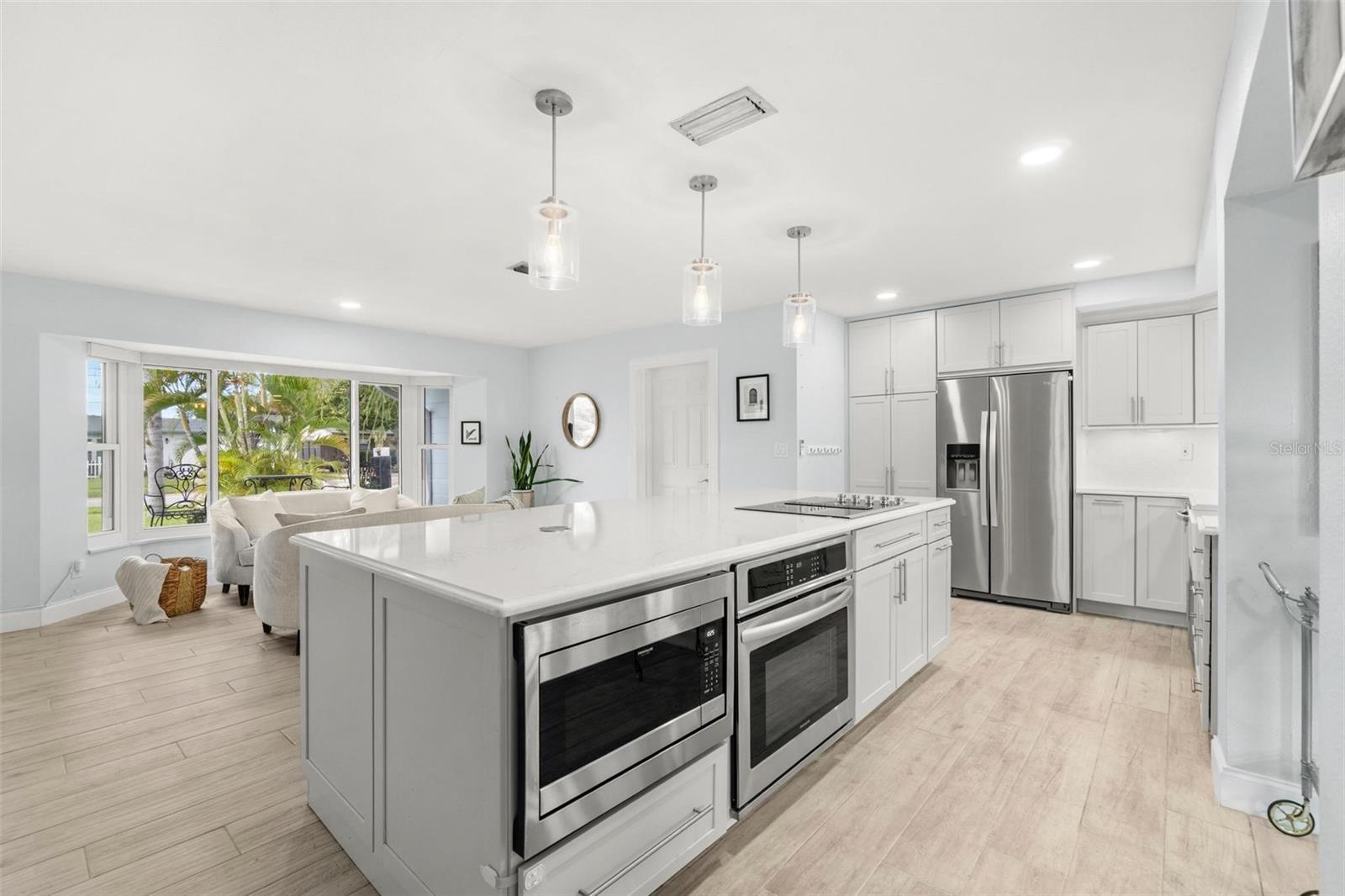 SHERYL MANOR UNIT 2 1ST ADD - Residential