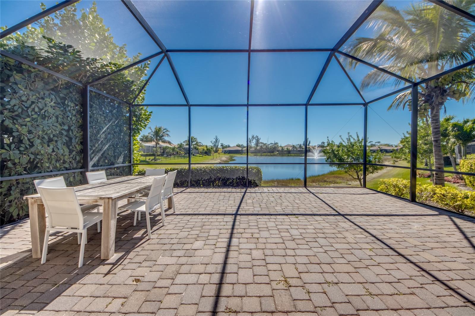 VENETIAN POINTE - Residential