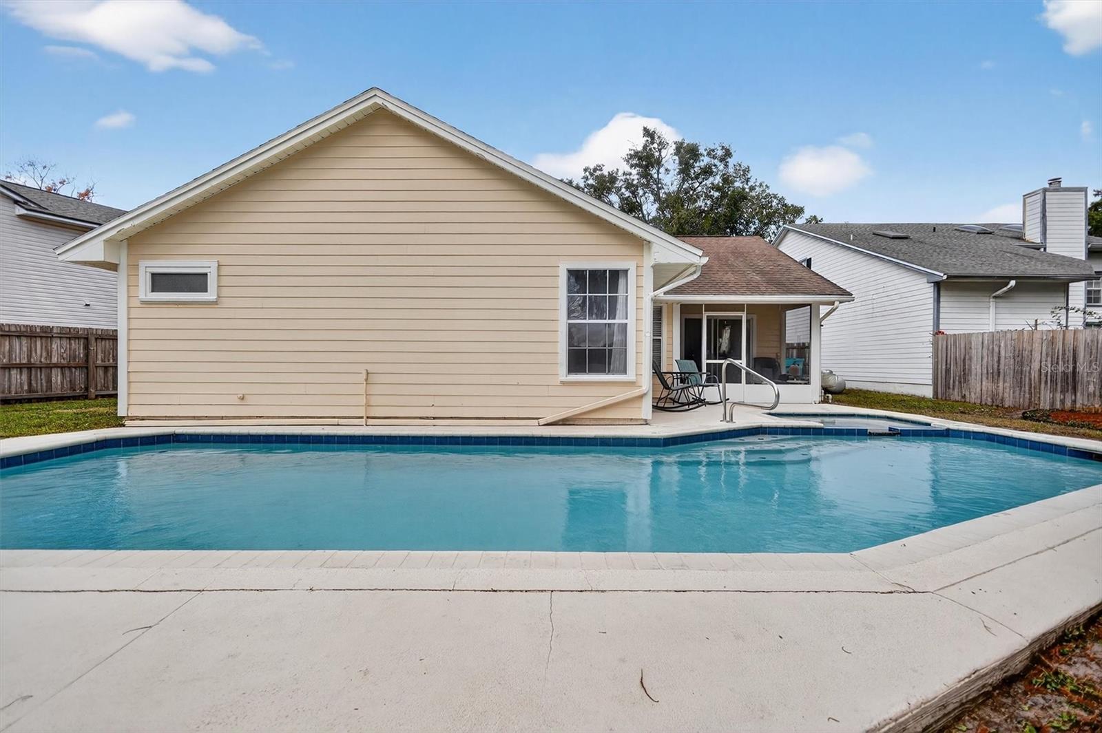 METROWEST REP TR 10 - Residential