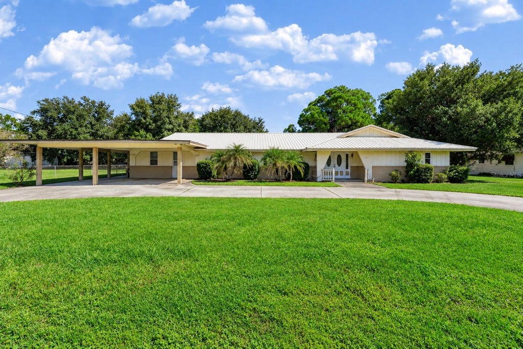 Photo of 4811 Mac Donald Street, Lake Wales, FL 33859 (MLS # TB8556434)
