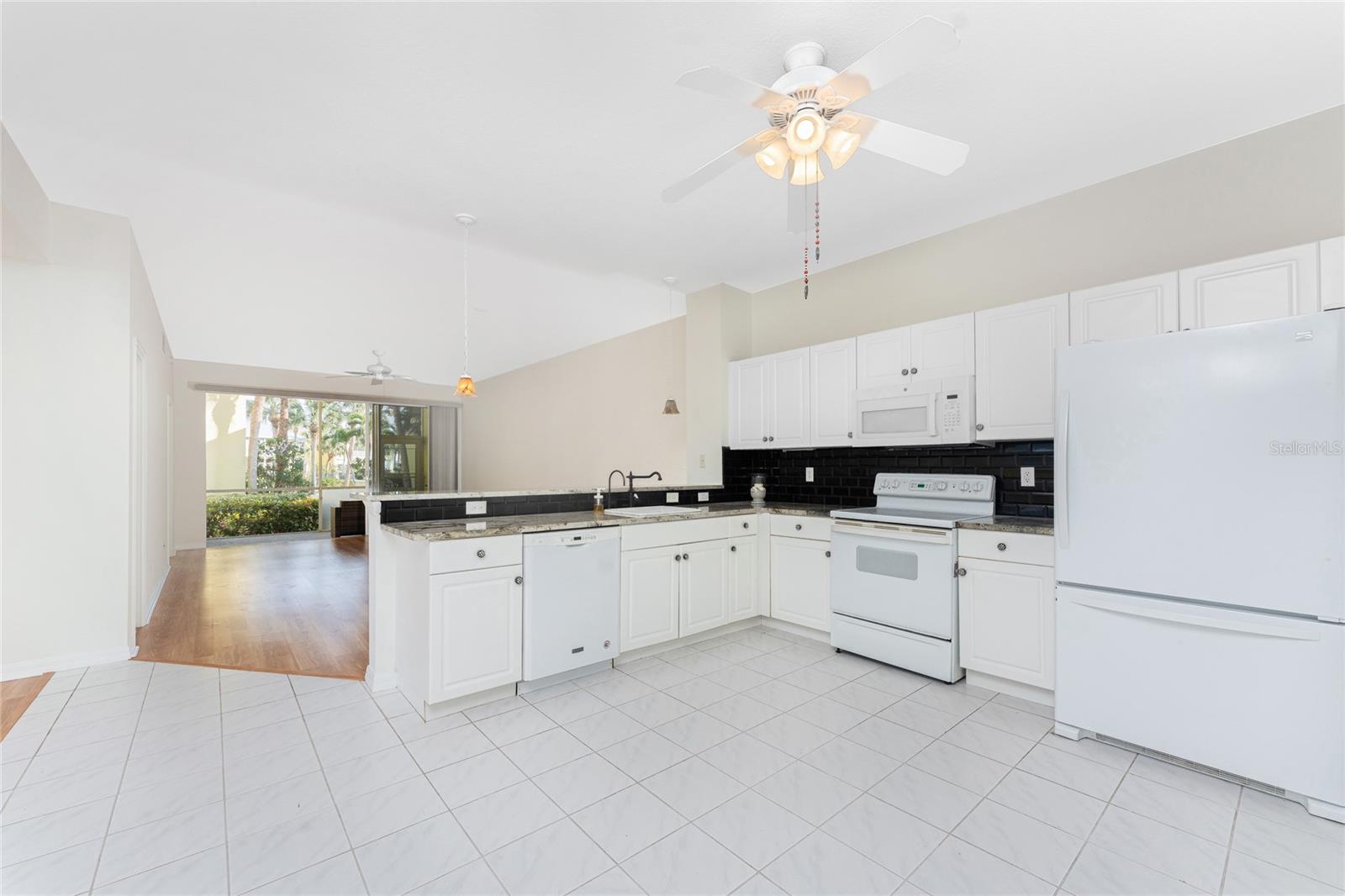 2000 BAL HARBOR BOULEVARD 1-111