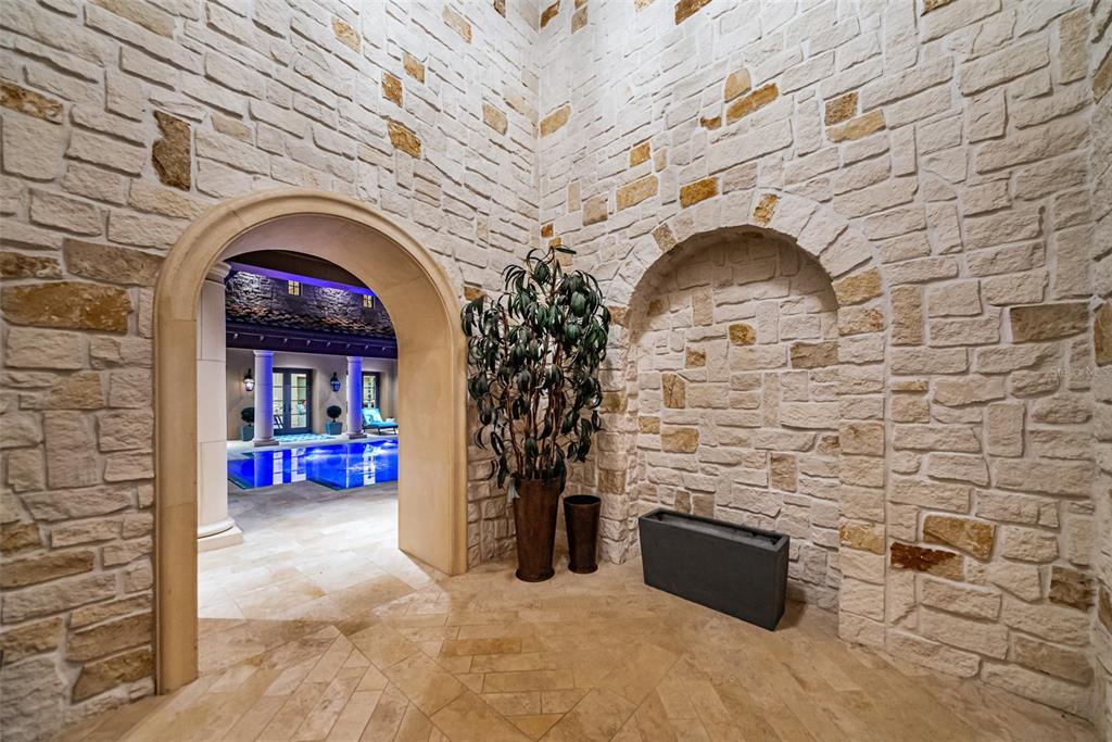 BAYOU CLUB - Residential