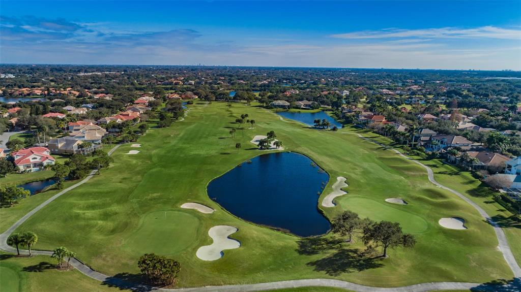 BAYOU CLUB - Residential