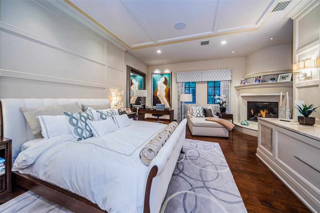 BAYOU CLUB - Residential