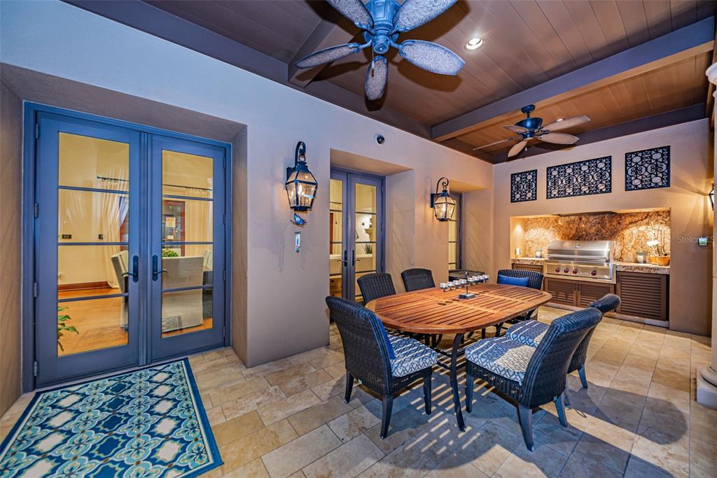 BAYOU CLUB - Residential