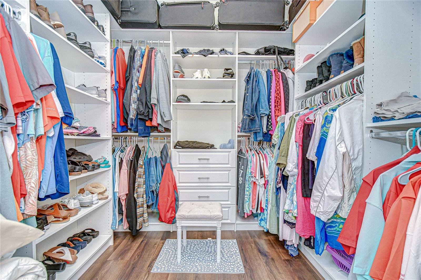 ALICE HEIGHTS - Residential