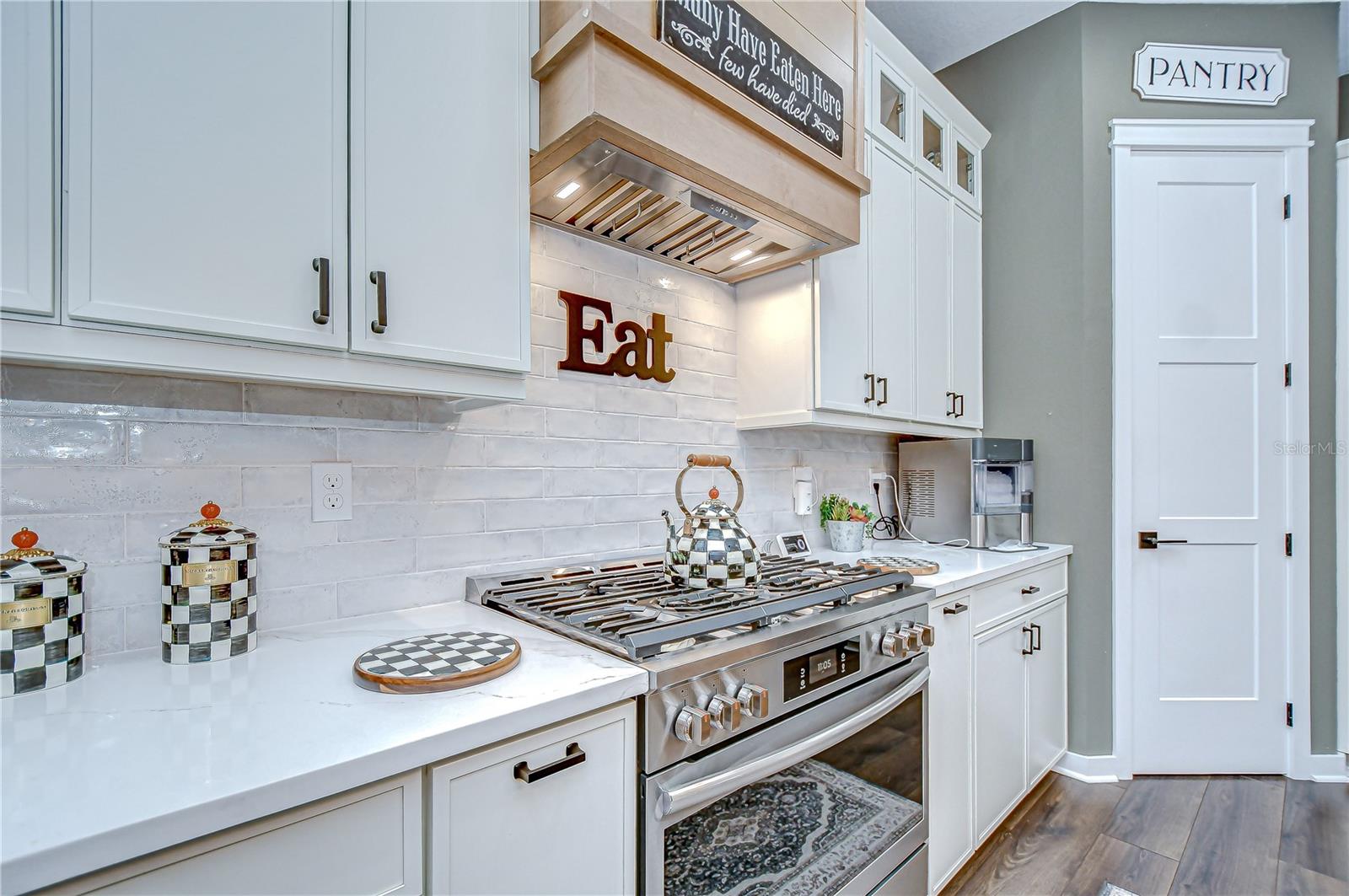 ALICE HEIGHTS - Residential