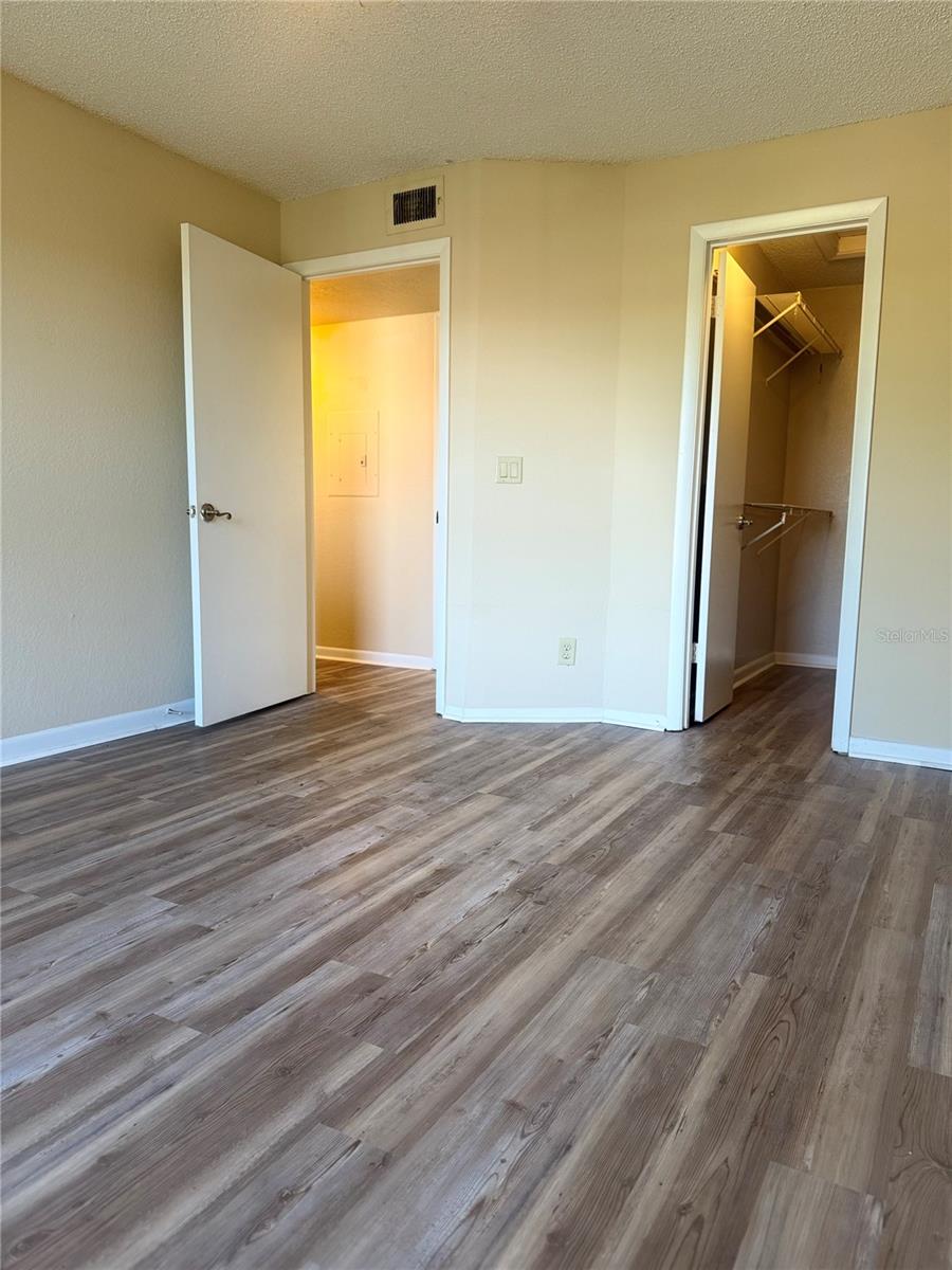 LEXINGTON PLACE CONDO - Residential Lease