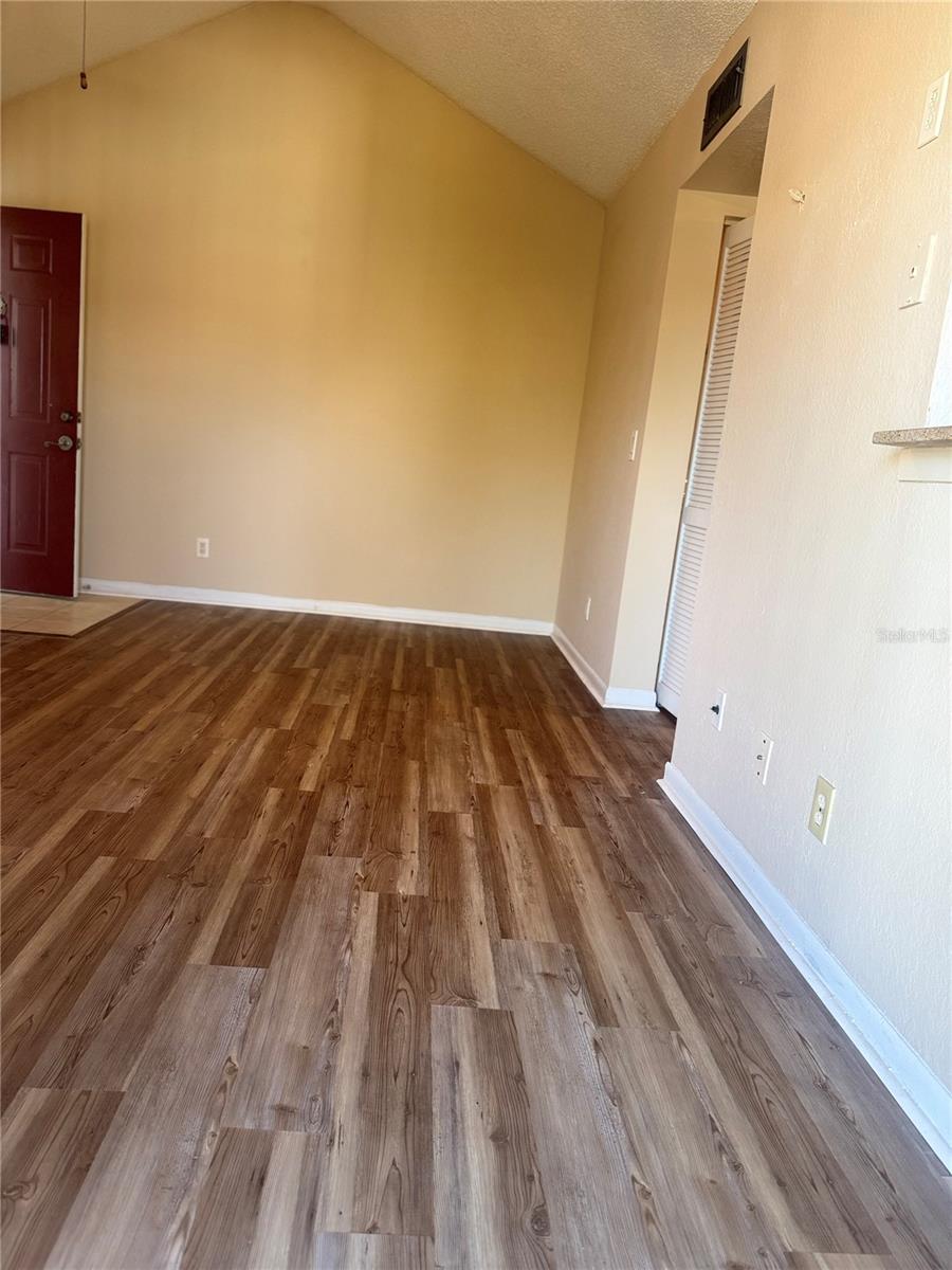 LEXINGTON PLACE CONDO - Residential Lease