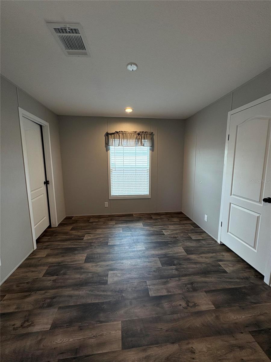 GLENGARRY PARK - Residential