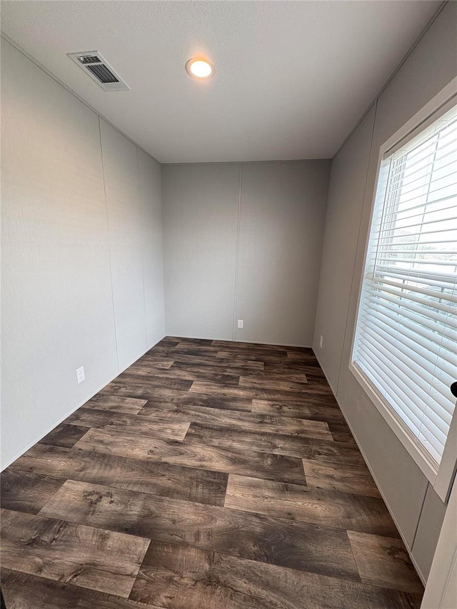 GLENGARRY PARK - Residential