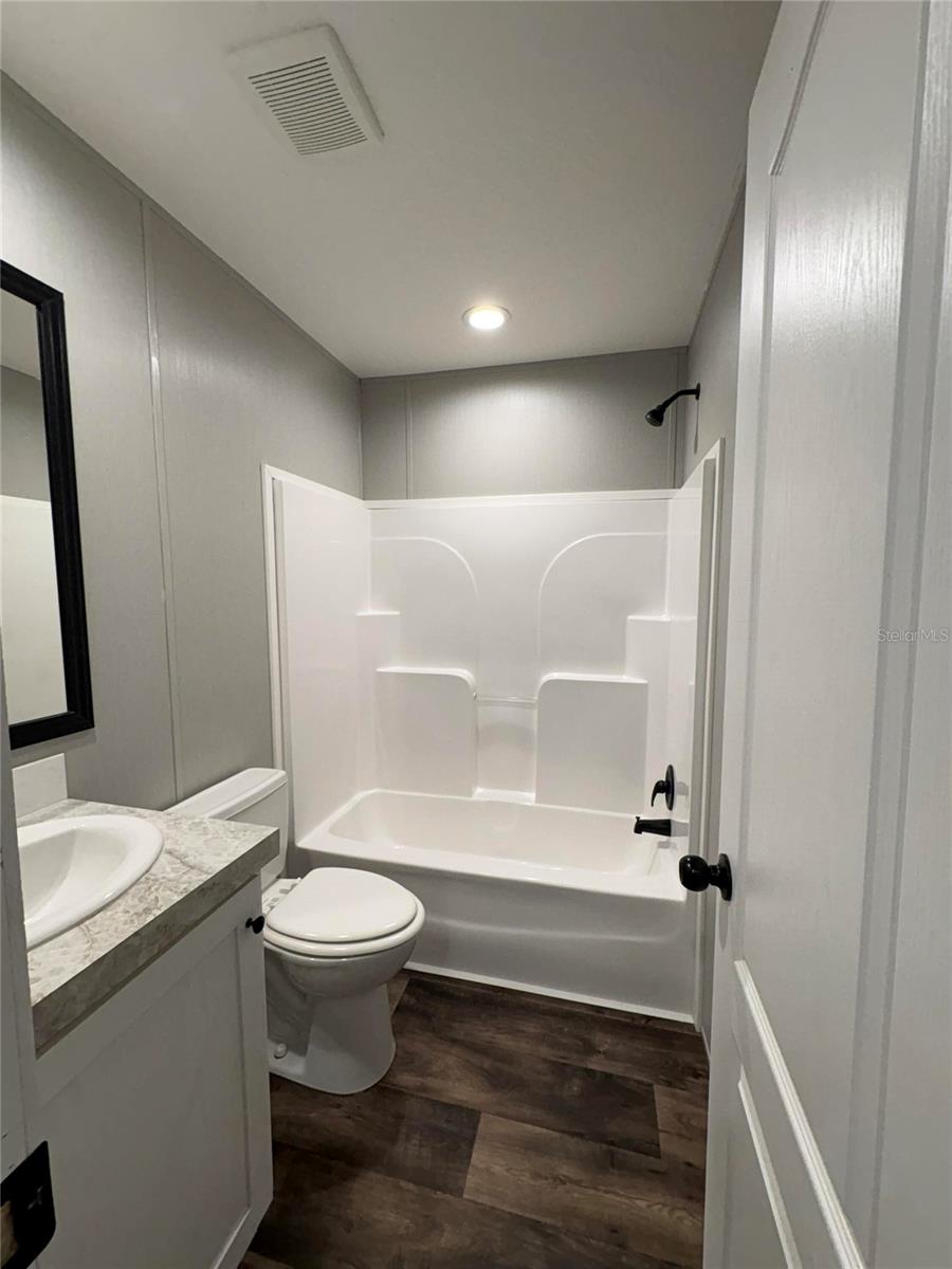 GLENGARRY PARK - Residential
