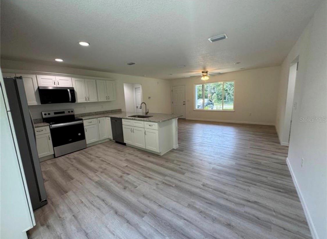 MARION OAKS UN ELEVEN - Residential Lease