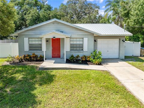 Photo of 5290 Jones Rd, Saint Cloud, FL 34771 (MLS # S5133622)