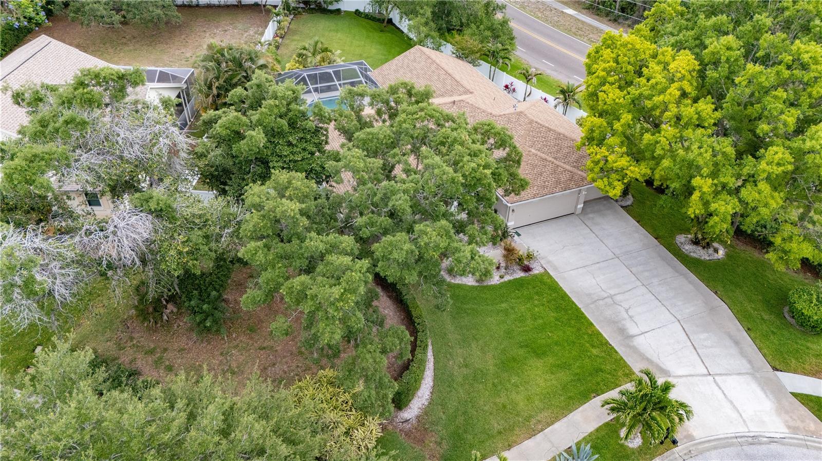 WHITCOMB PLACE - Residential