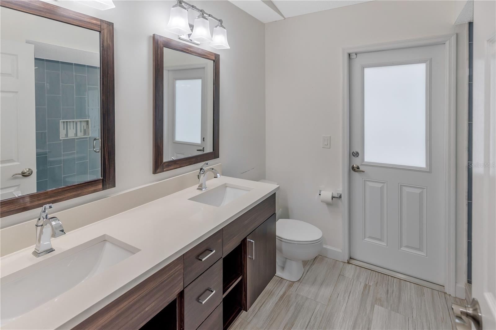 WHITCOMB PLACE - Residential