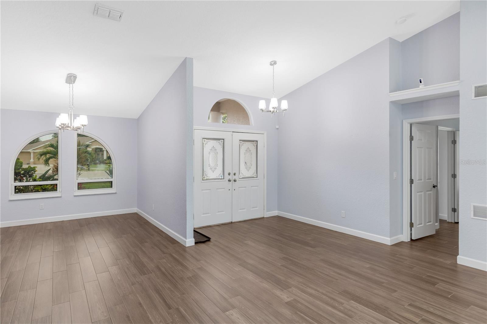 WHITCOMB PLACE - Residential