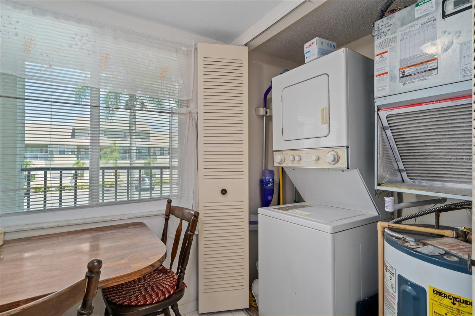 SAND PEBBLE POINTE CONDO 01 AMD 02 - Residential
