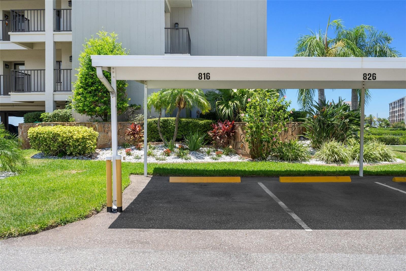 SAND PEBBLE POINTE CONDO 01 AMD 02 - Residential