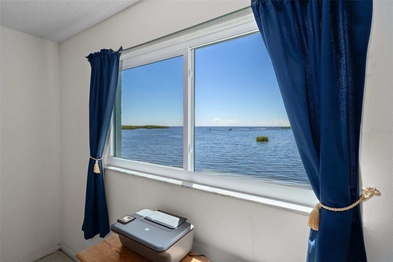 SAND PEBBLE POINTE CONDO 01 AMD 02 - Residential