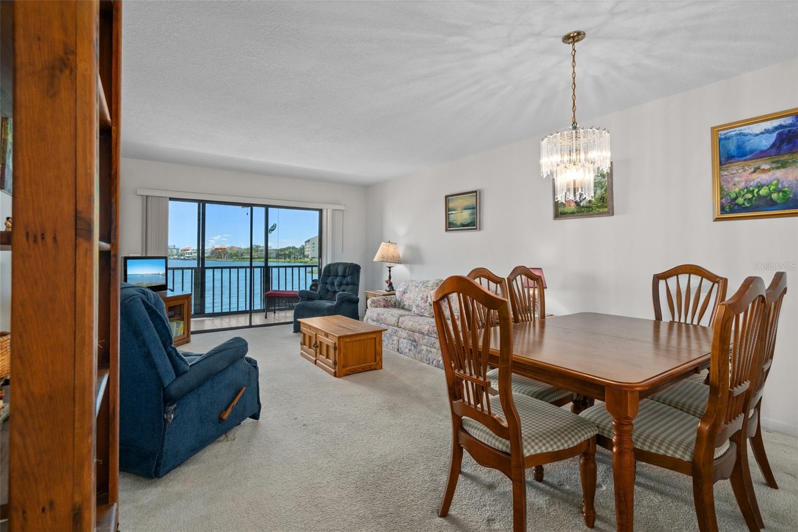 SAND PEBBLE POINTE CONDO 01 AMD 02 - Residential