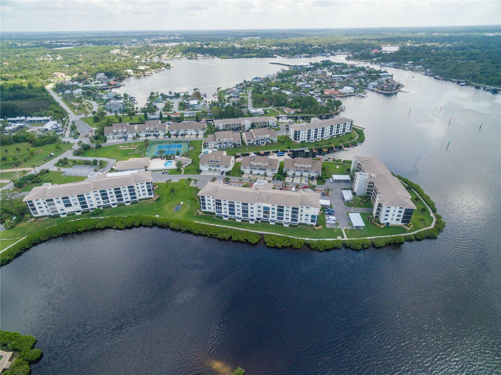 SAND PEBBLE POINTE CONDO 01 AMD 02 - Residential
