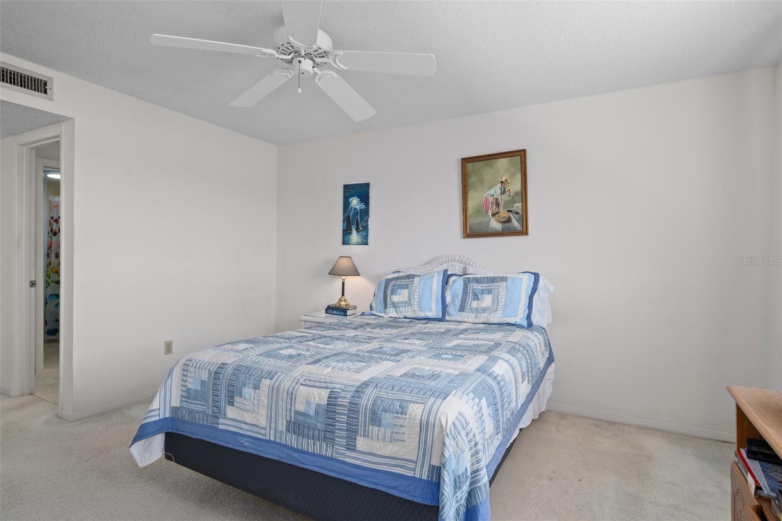 SAND PEBBLE POINTE CONDO 01 AMD 02 - Residential