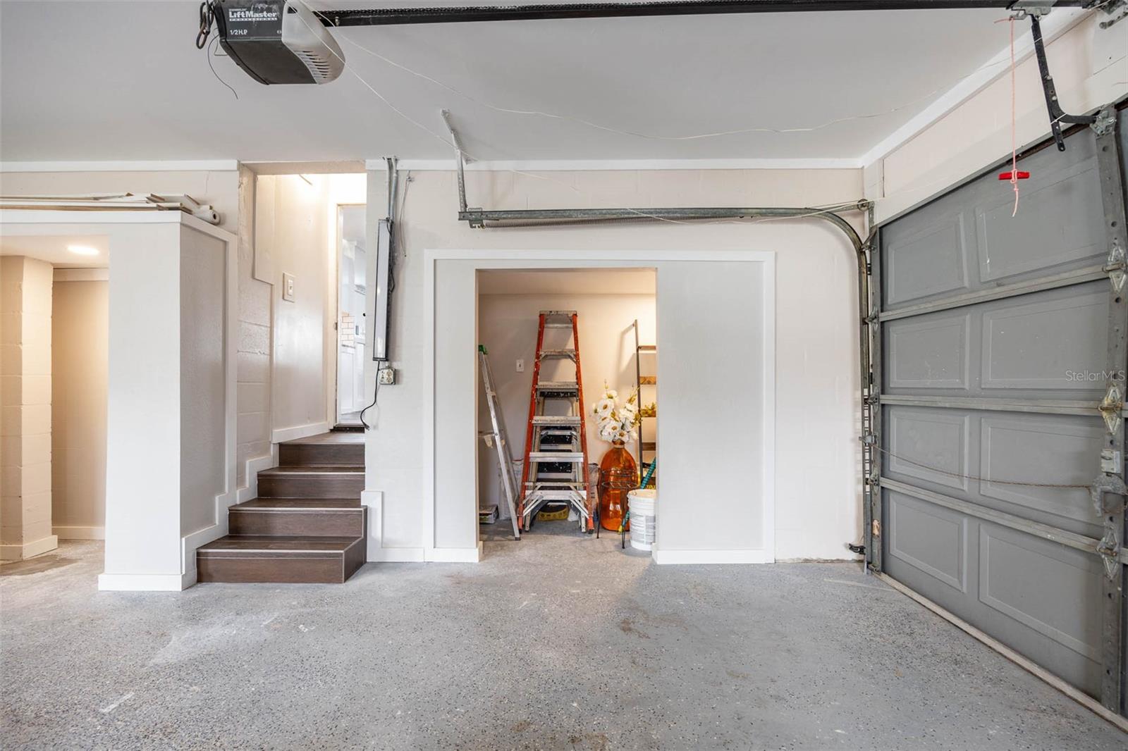 HARBOR VIEW A - Residential