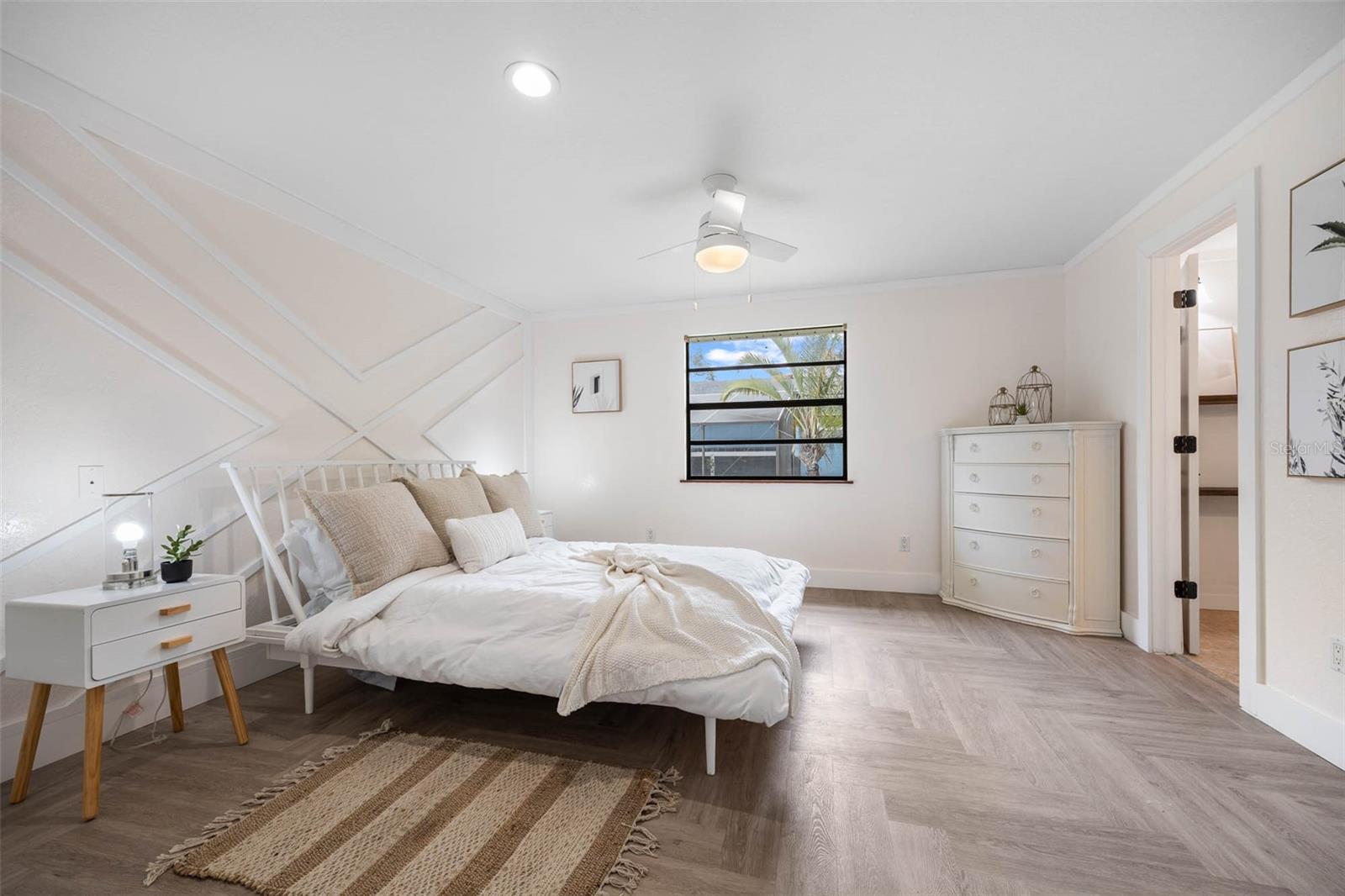 HARBOR VIEW A - Residential