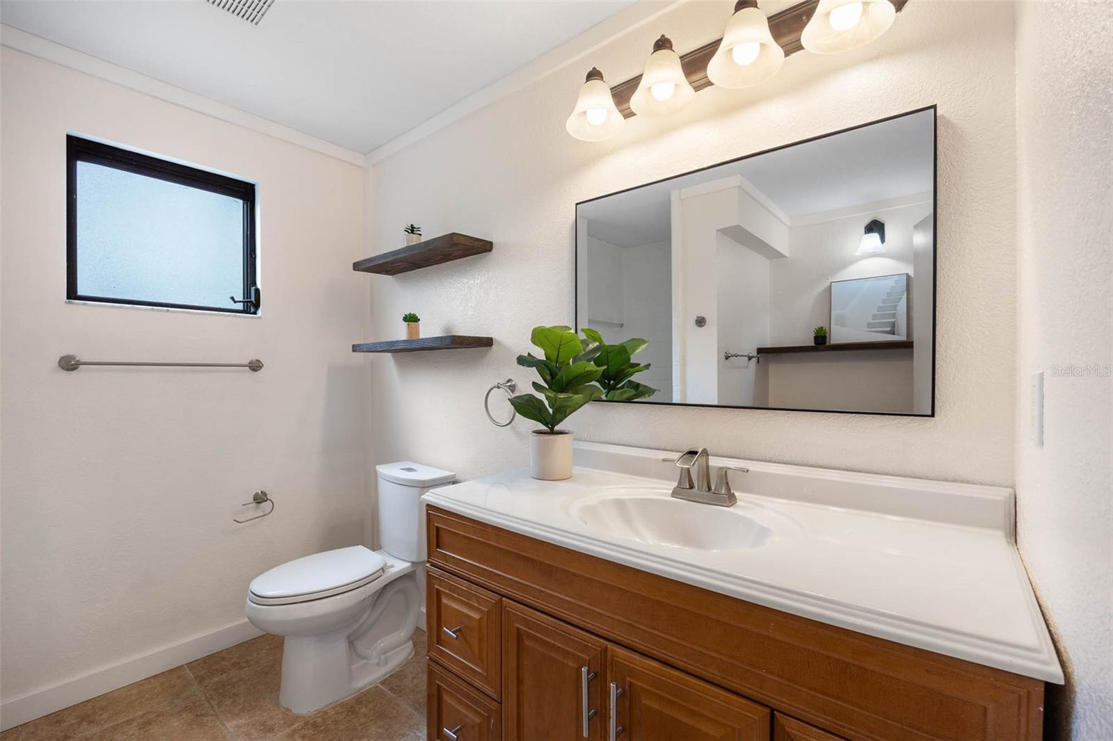 HARBOR VIEW A - Residential