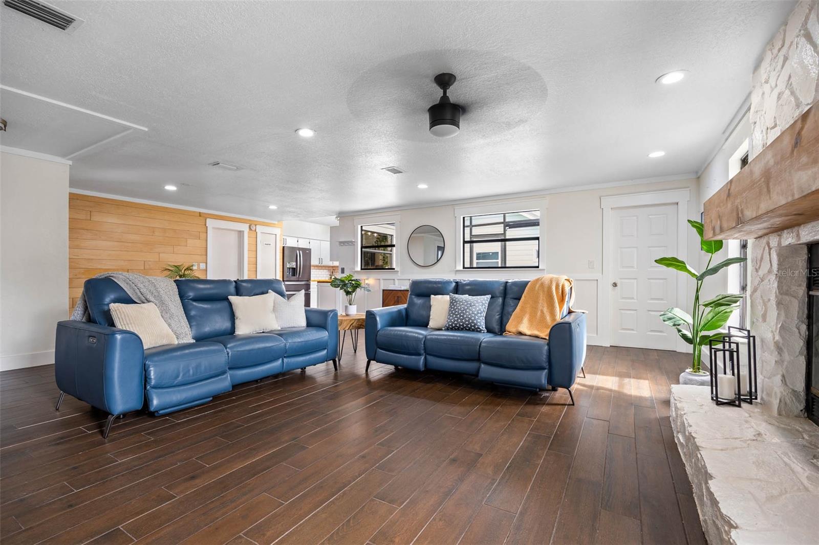 HARBOR VIEW A - Residential