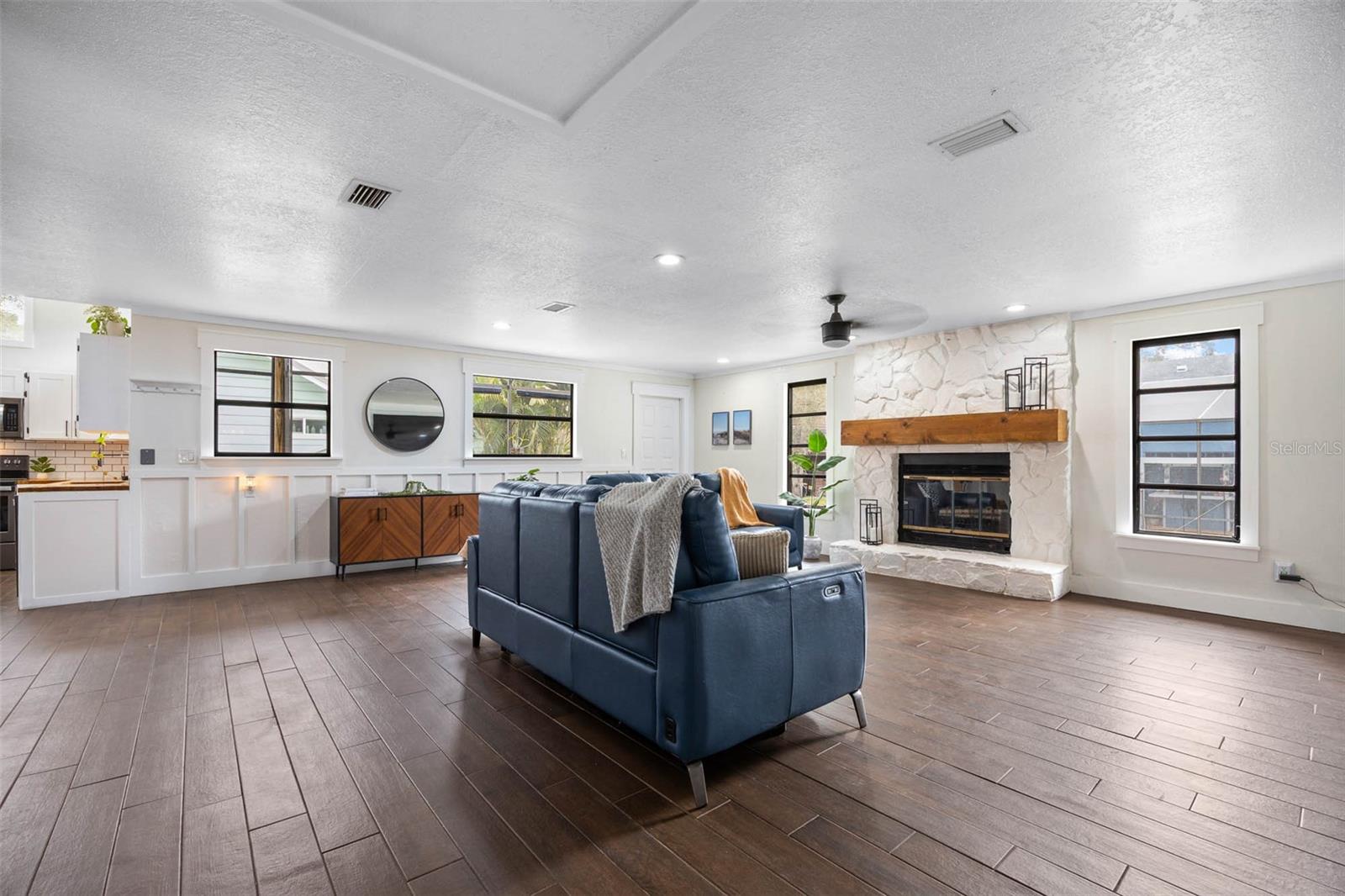 HARBOR VIEW A - Residential