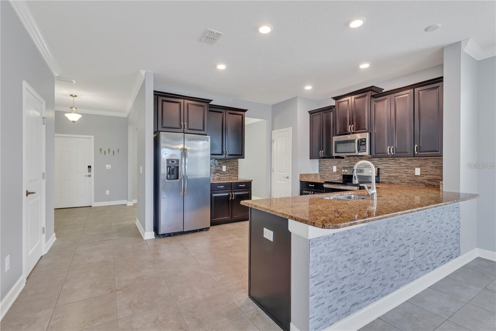 OAKS/MOSS PARK - Residential