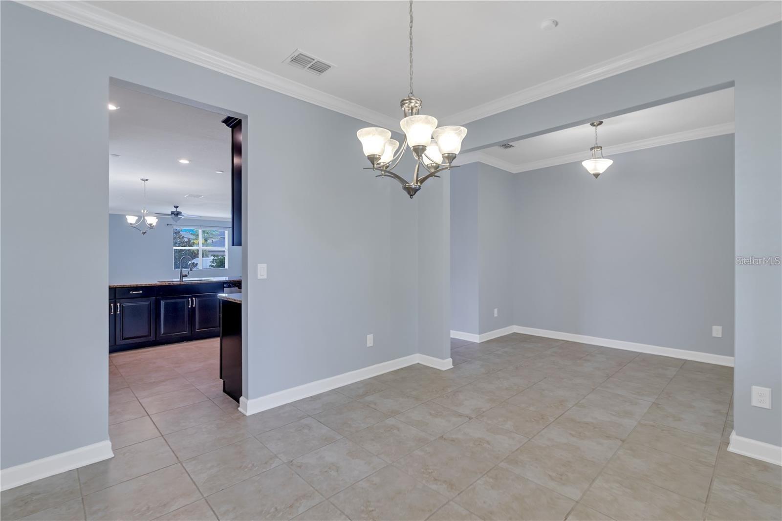 OAKS/MOSS PARK - Residential