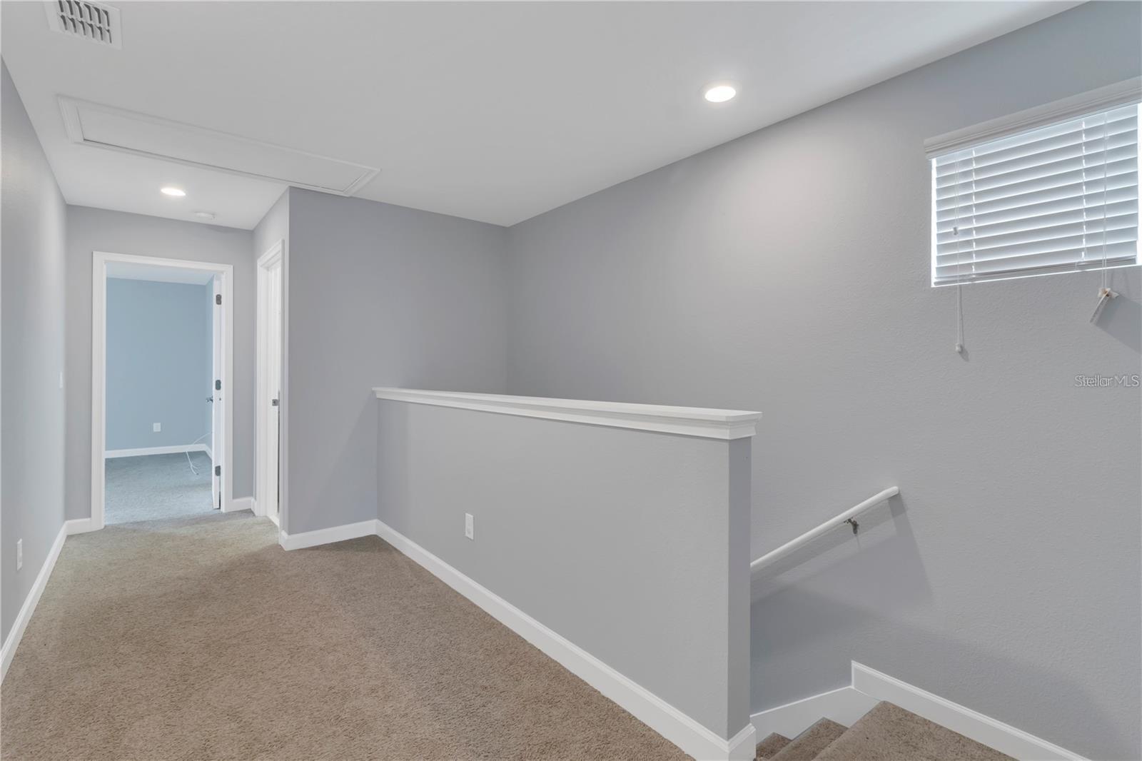 OAKS/MOSS PARK - Residential