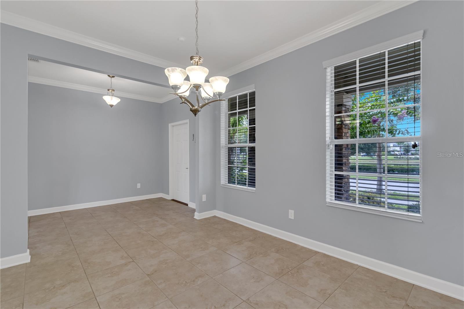 OAKS/MOSS PARK - Residential