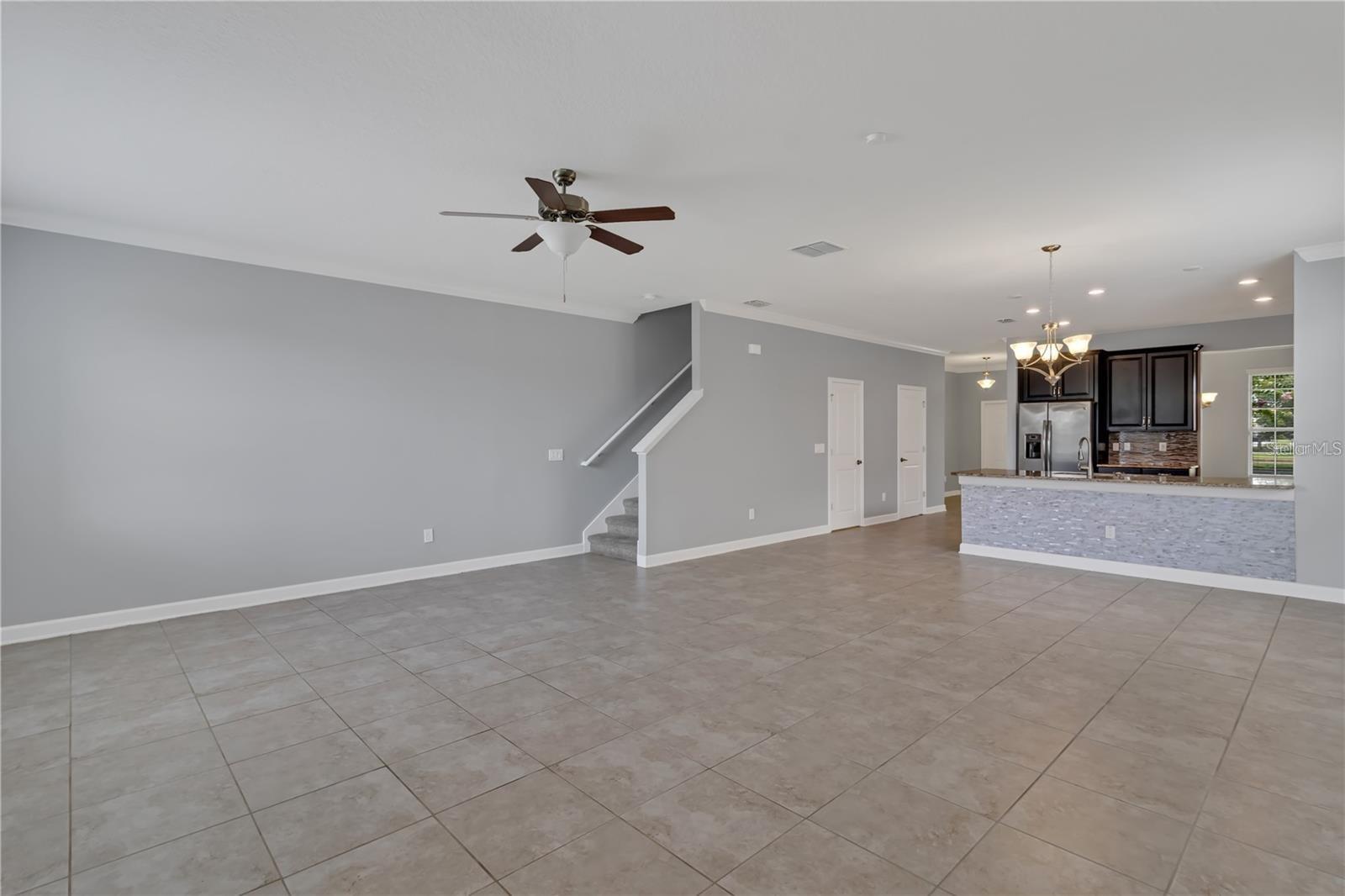 OAKS/MOSS PARK - Residential