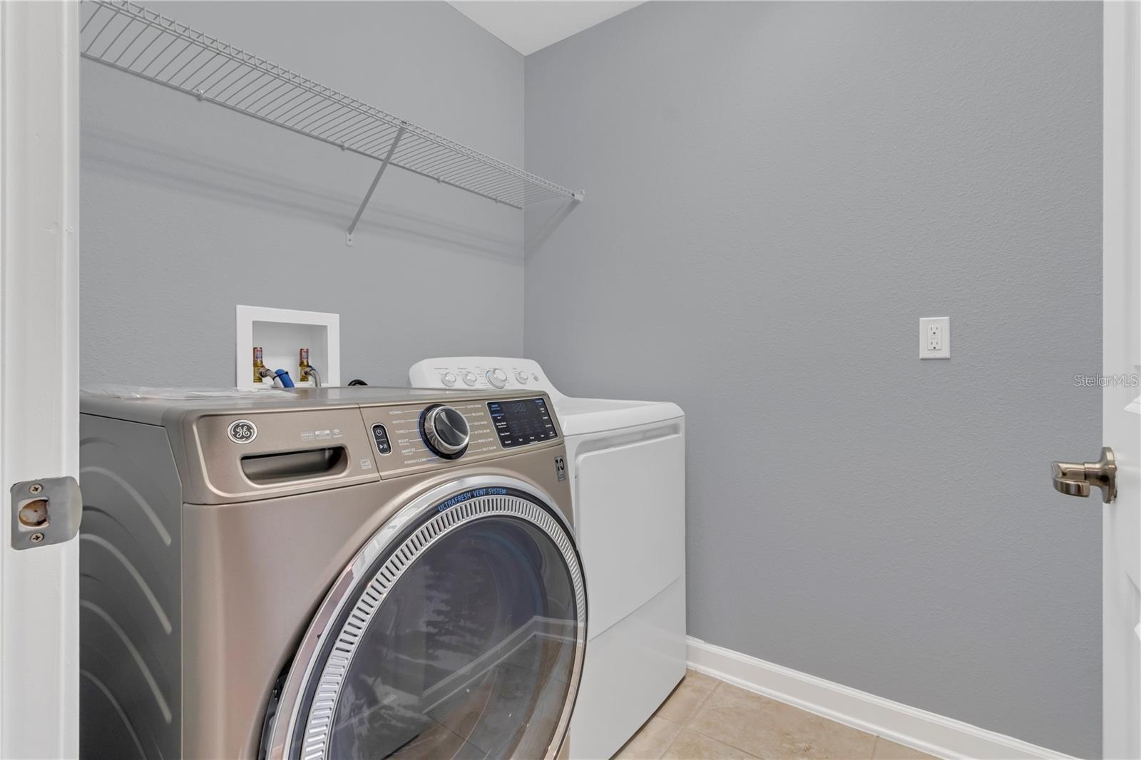 OAKS/MOSS PARK - Residential