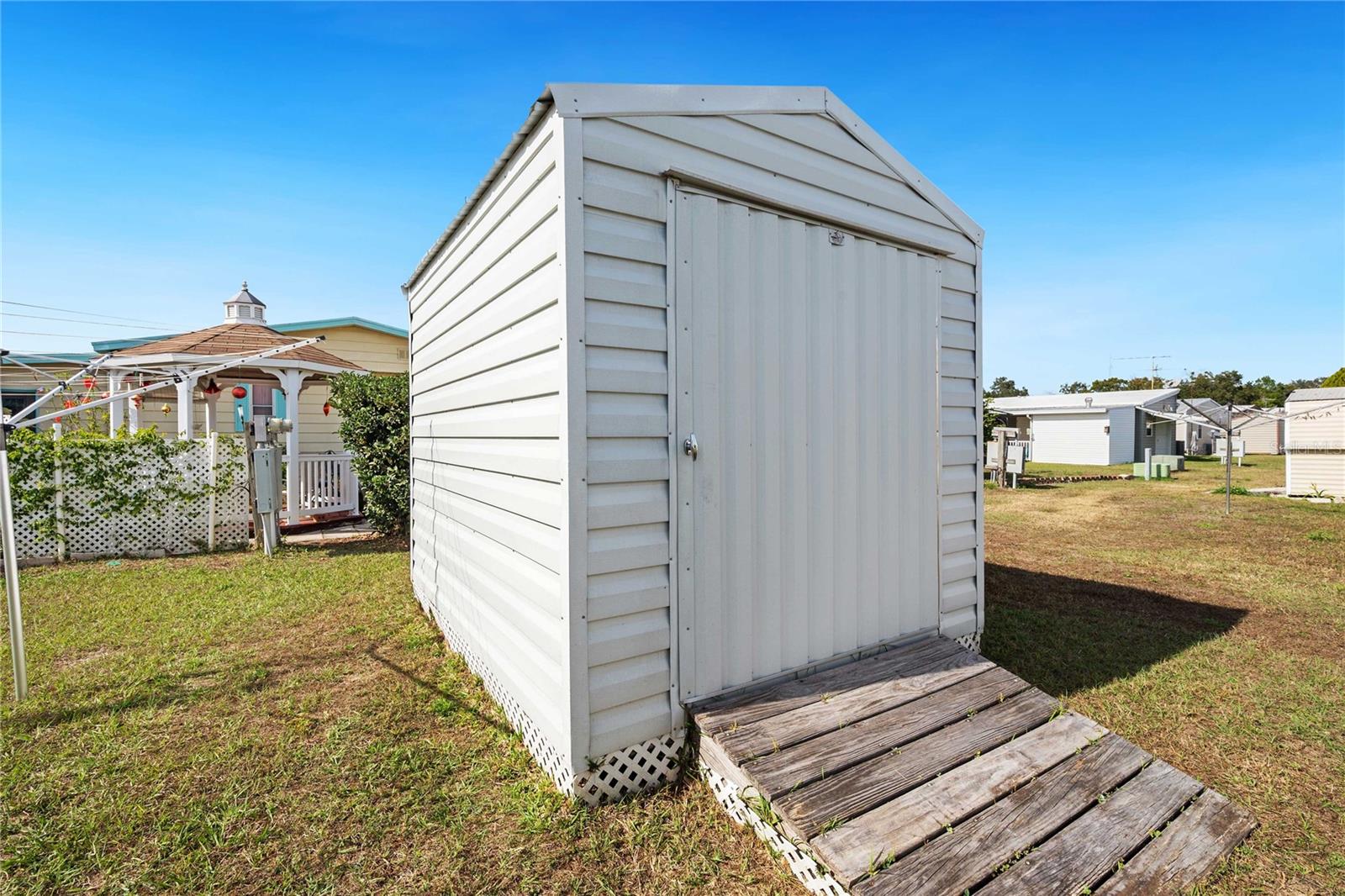 LAKE BETMAR ESTATES - Residential