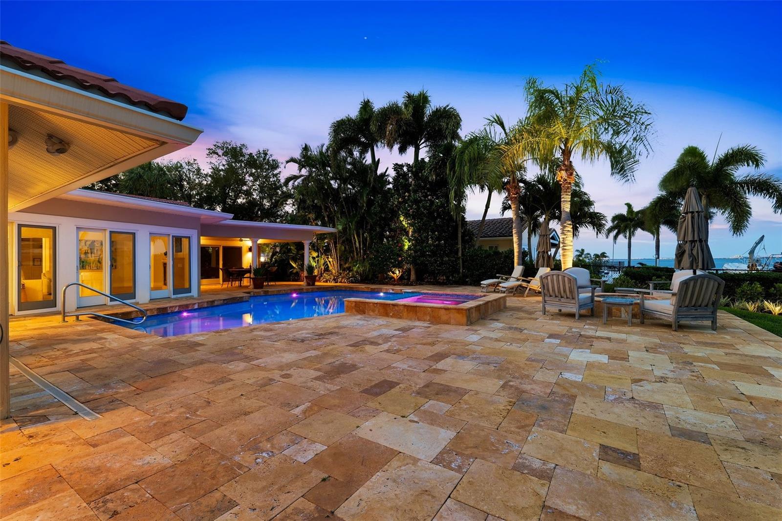 VENETIAN ISLES - Residential