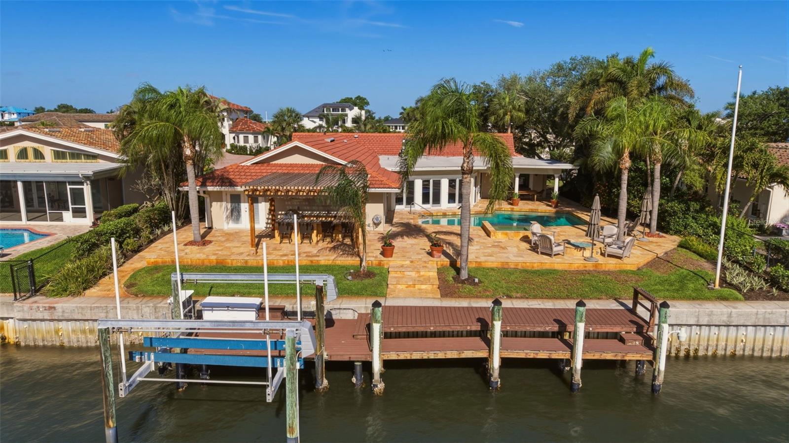 VENETIAN ISLES - Residential