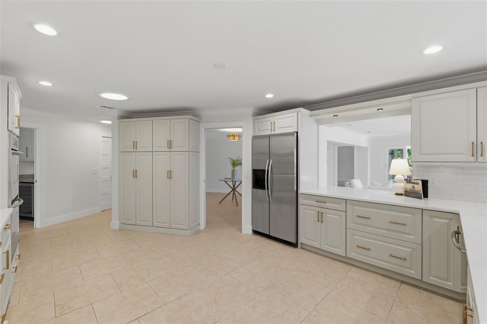 VENETIAN ISLES - Residential