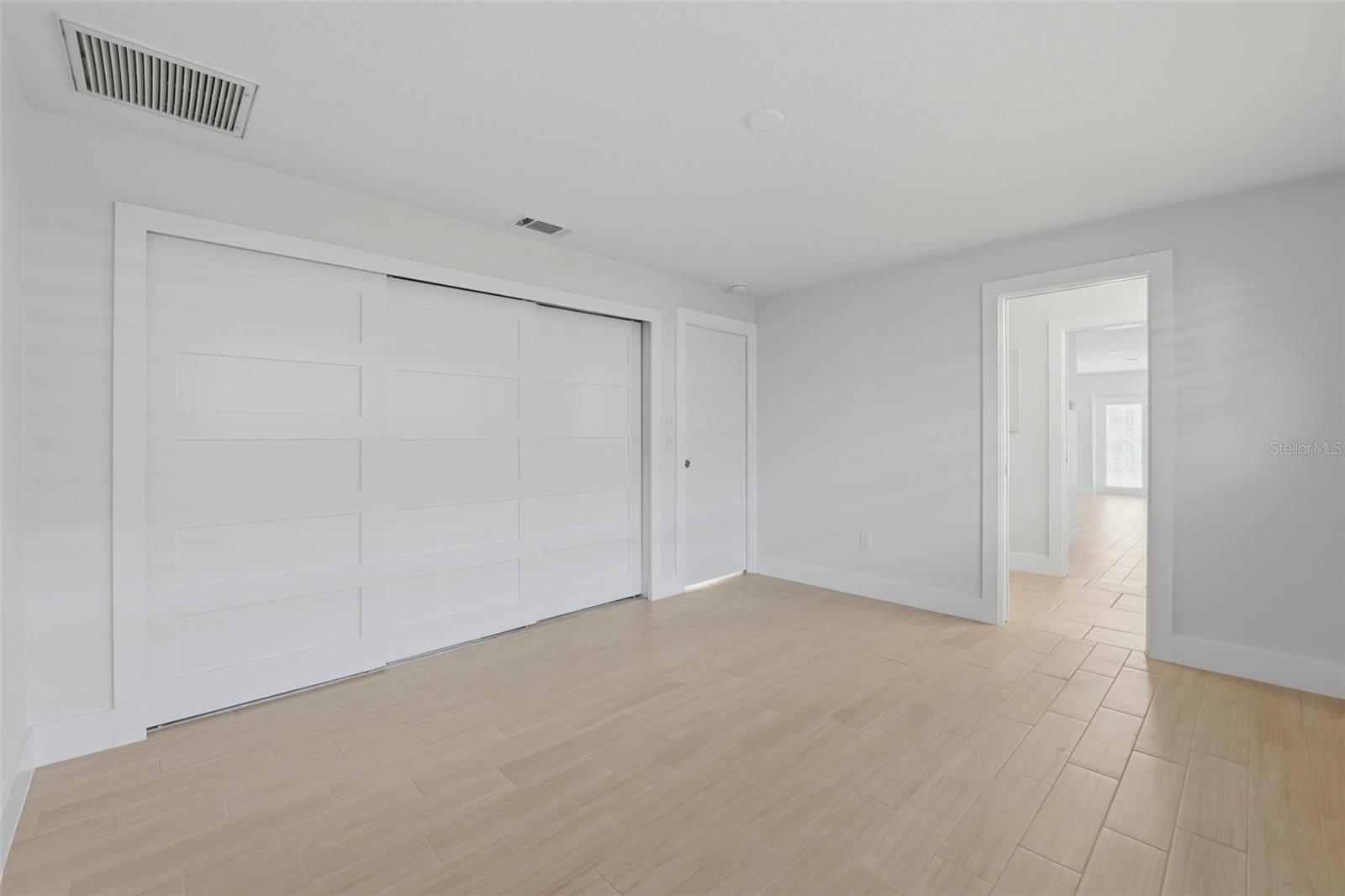 VENETIAN ISLES - Residential